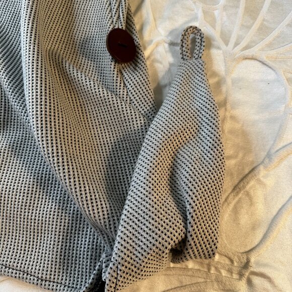 Funky BIG button Dress - Picture 6 of 12